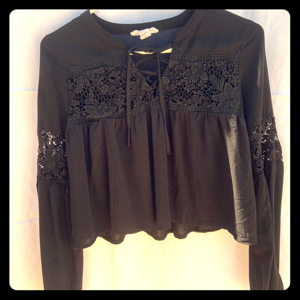 Forever 21 Black Boho long sleeve top size small